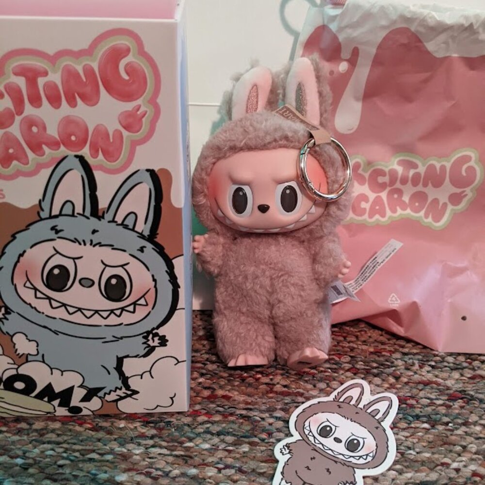 Popmart Exciting Macaron Labubu "Toffee"